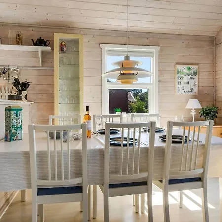 C11131-hemmet-bork-hytteby-2-c * Hemmet